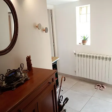 La Ruelle Bed & Breakfast 3*