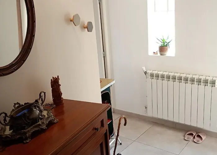 La Ruelle Bed & Breakfast 3*